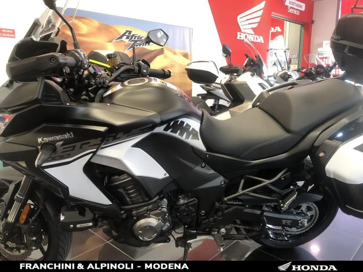 Kawasaki Versys 1000 Grand Tourer SE (2019 - 20) (9)