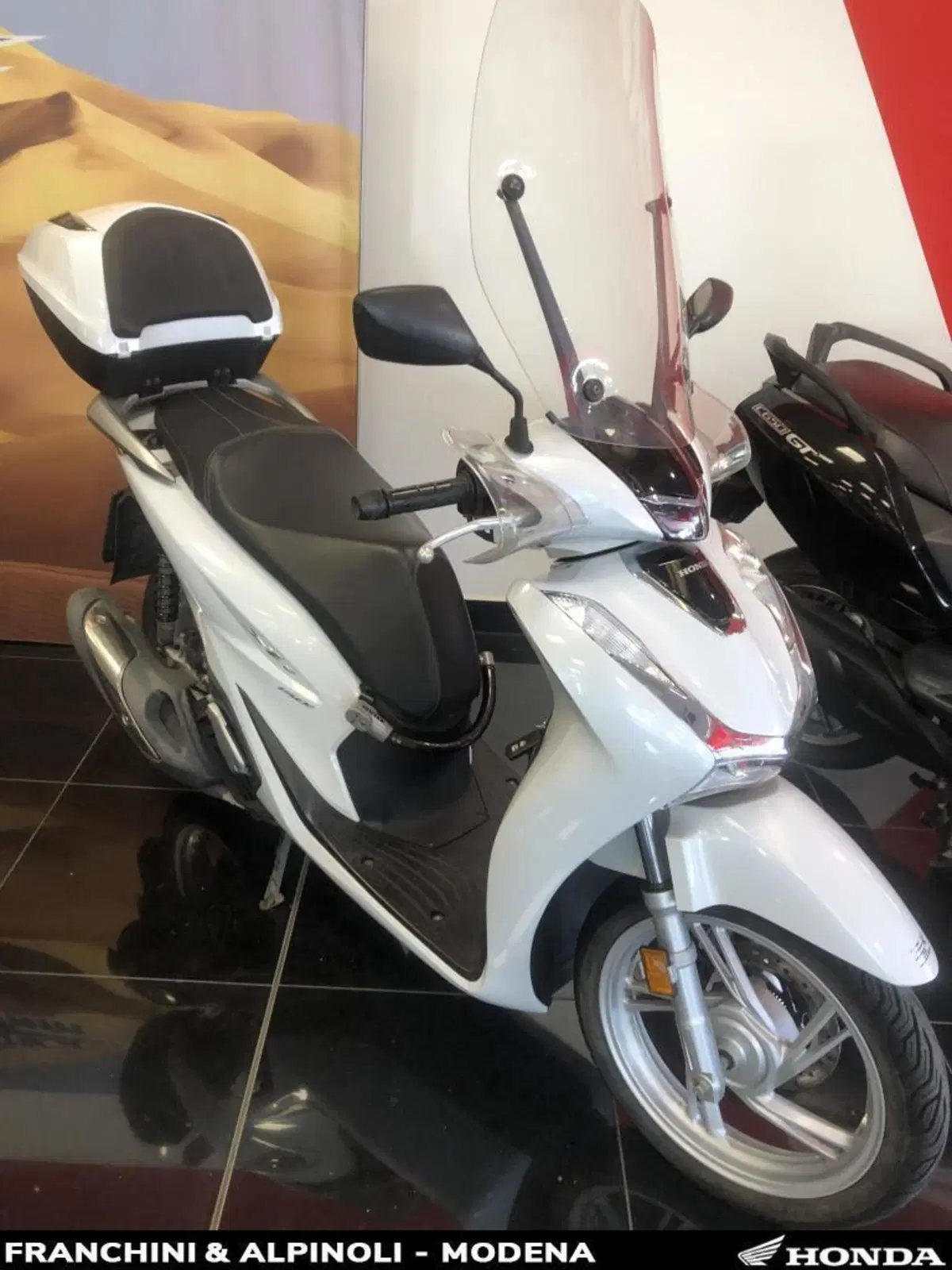 Honda SH 150i (2020 - 23) (2)