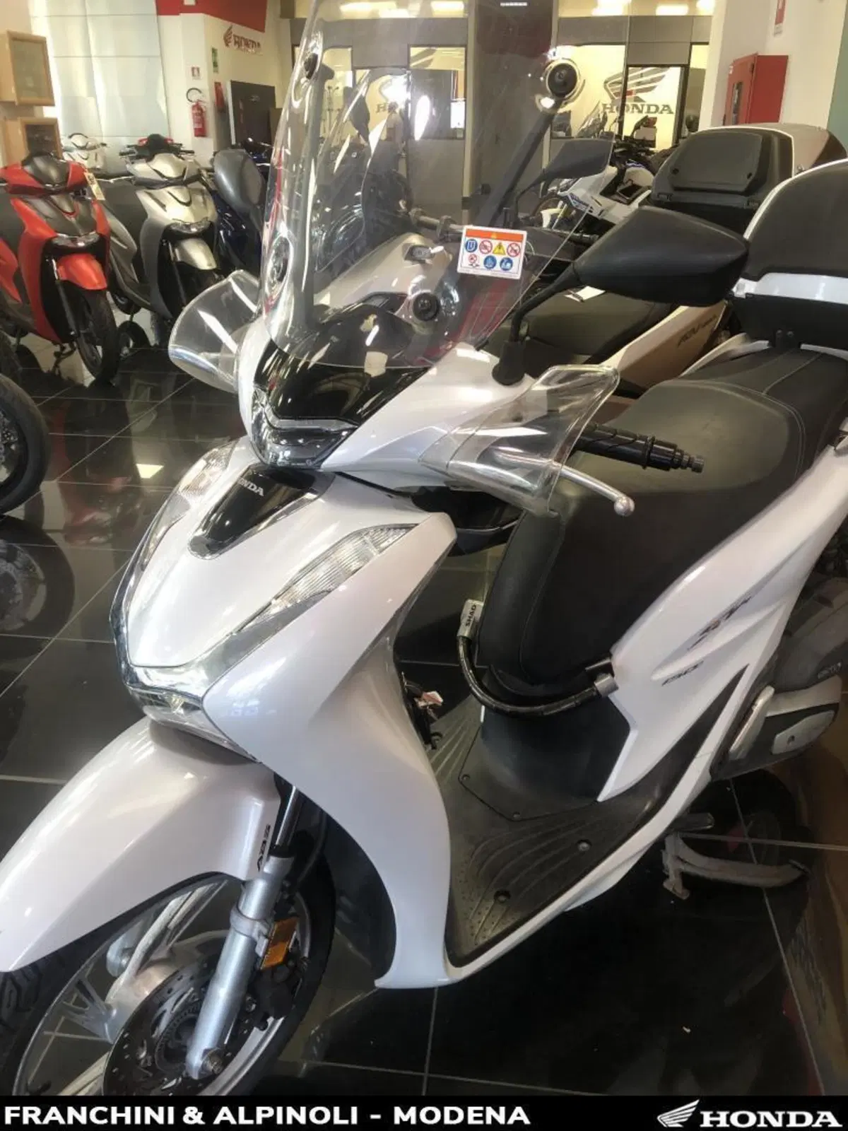 Honda SH 150i (2020 - 23) (5)