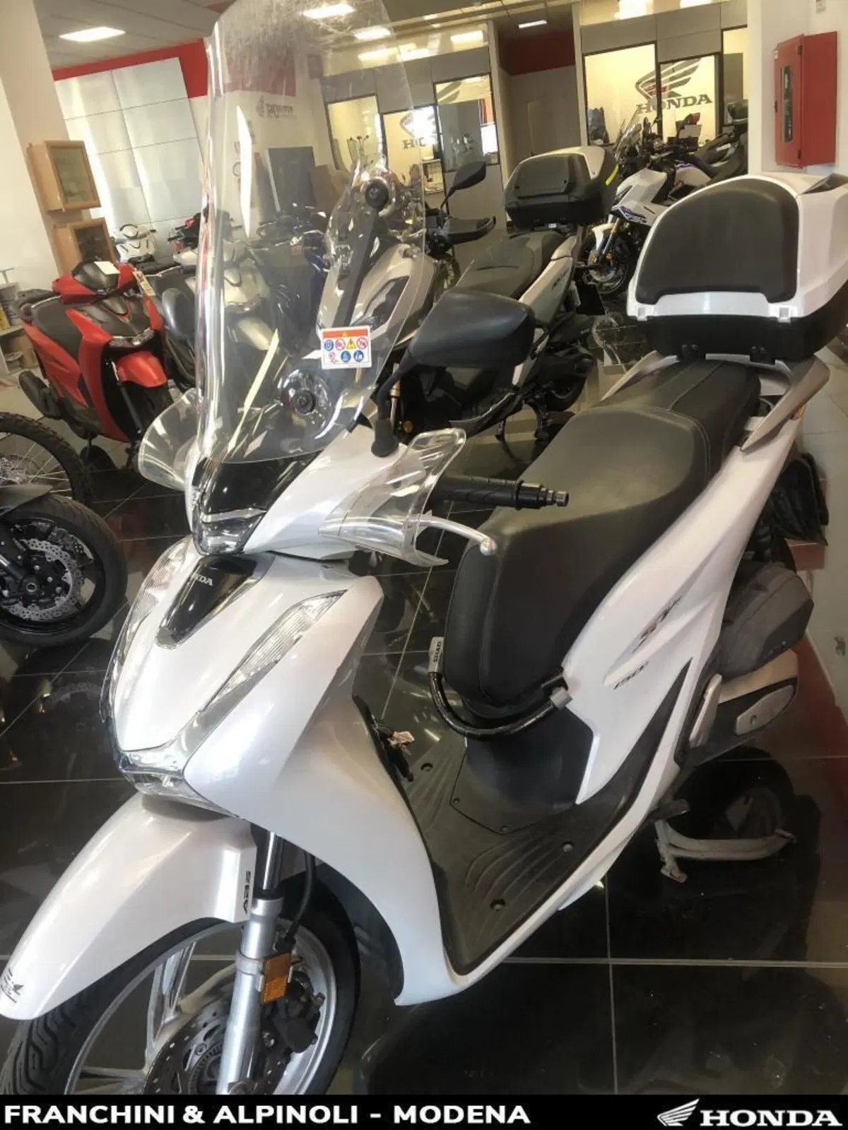 Honda SH 150i (2020 - 23) (12)