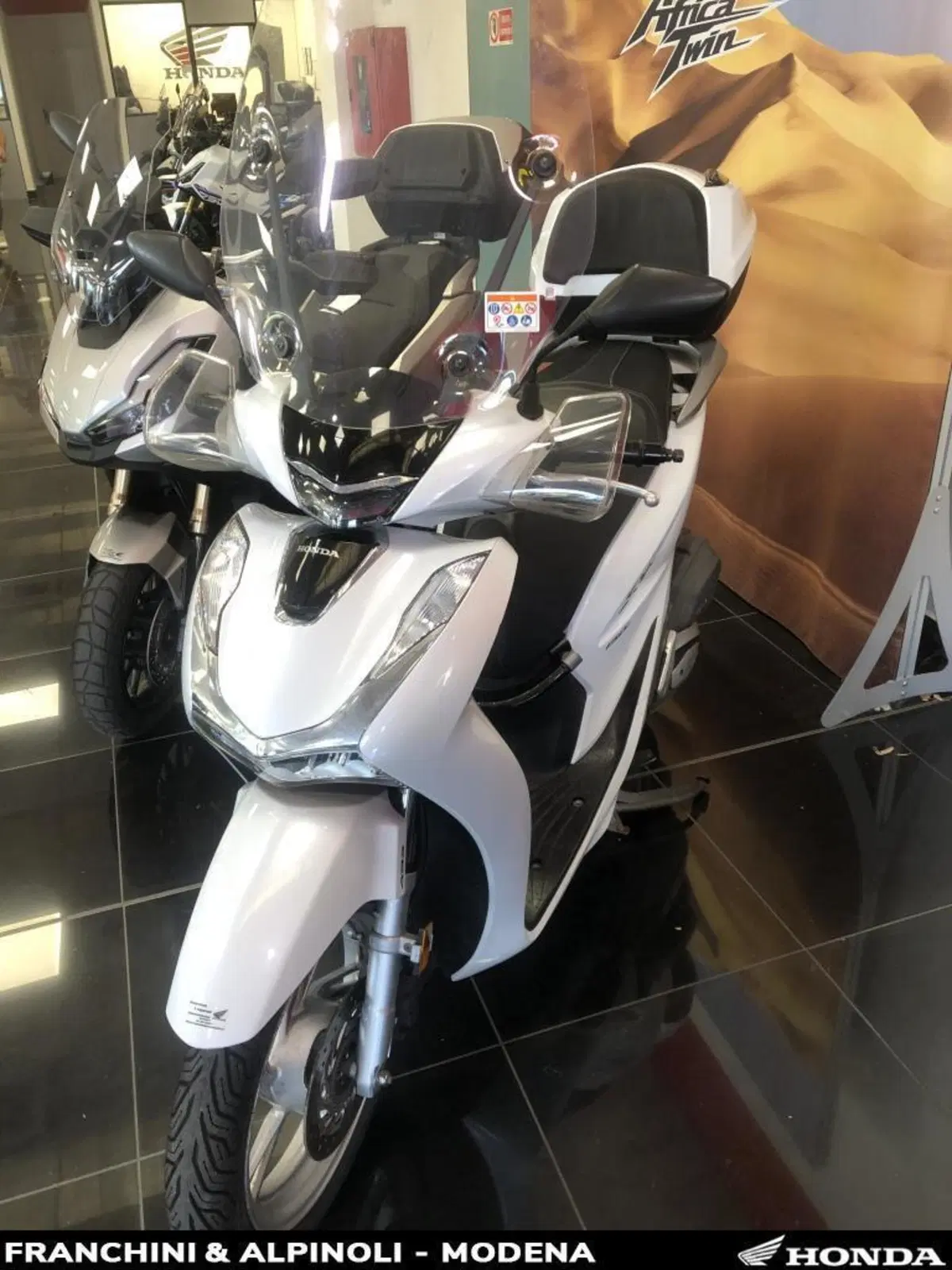 Honda SH 150i (2020 - 23) (13)