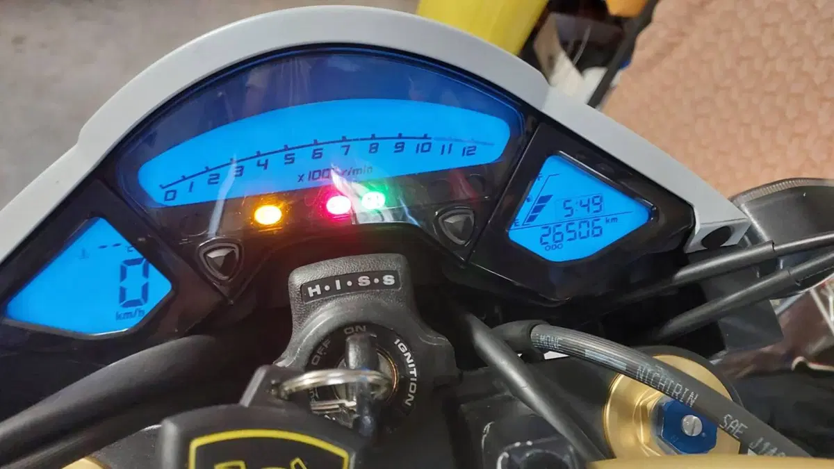 Honda CB 1000 R ABS (2011 - 17) (2)