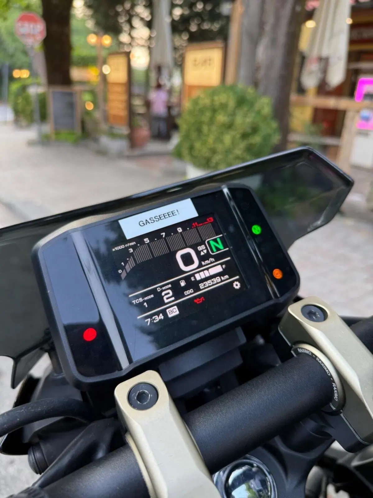 Yamaha MT-09 SP (2021 - 23) (4)