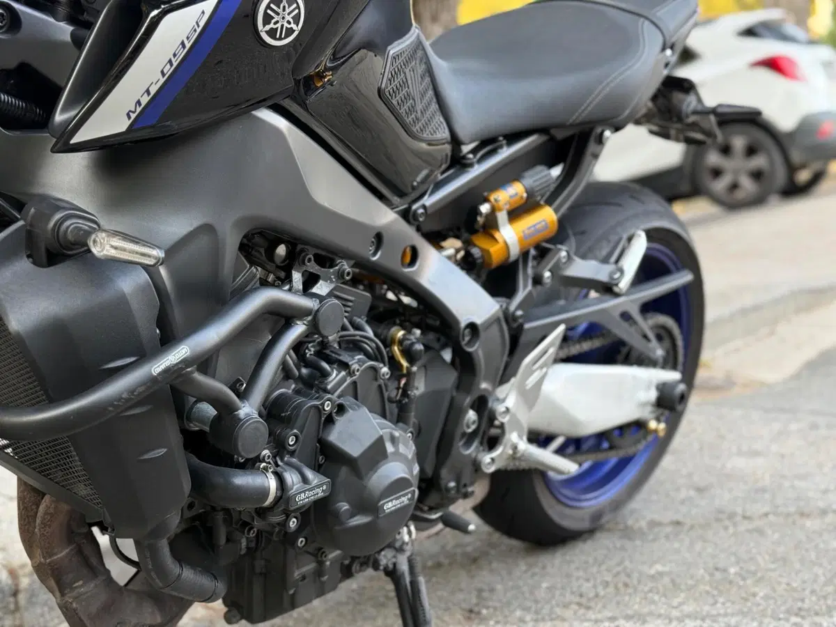 Yamaha MT-09 SP (2021 - 23) (7)