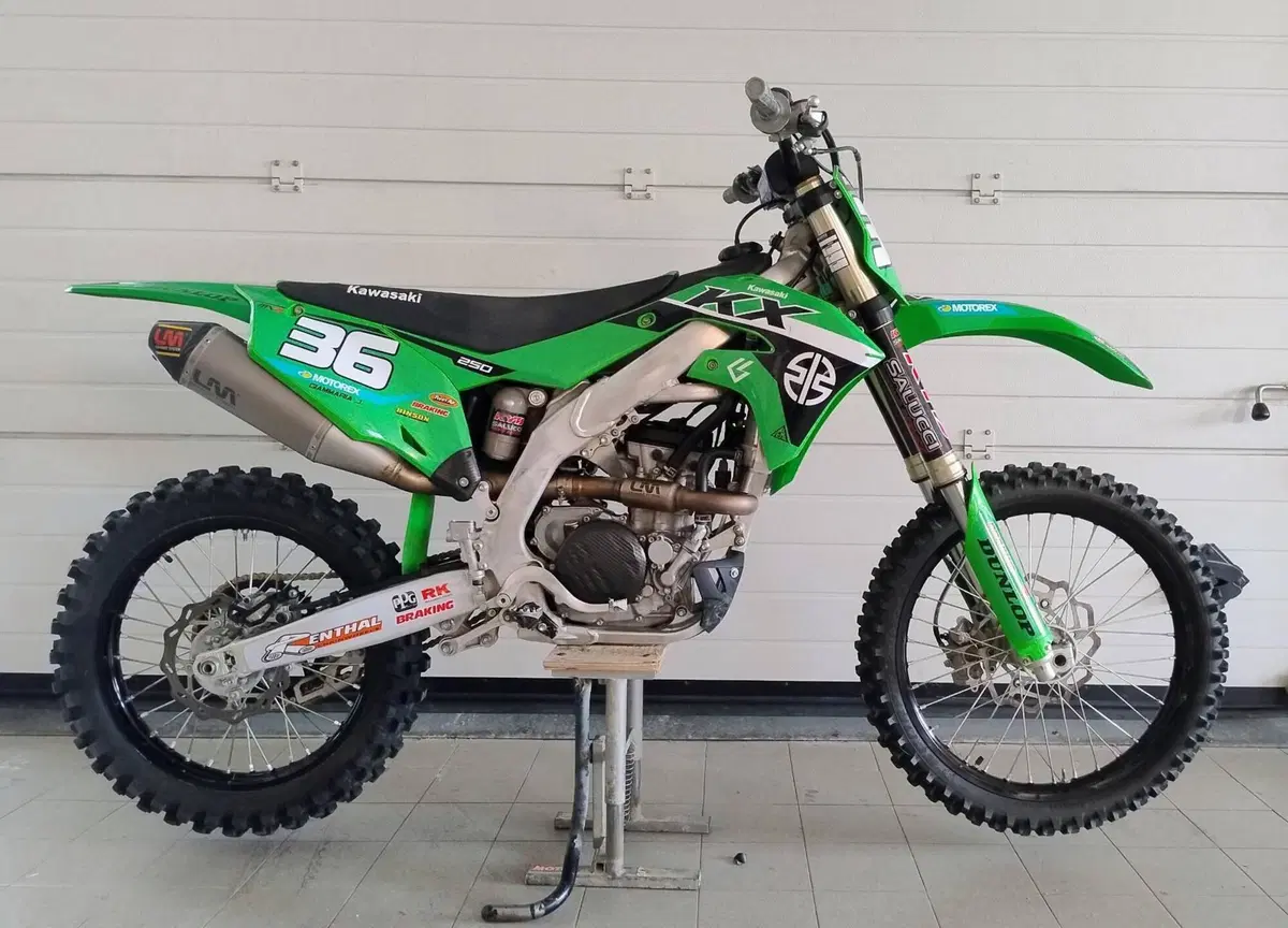 Kawasaki KX250F (2023) (2)