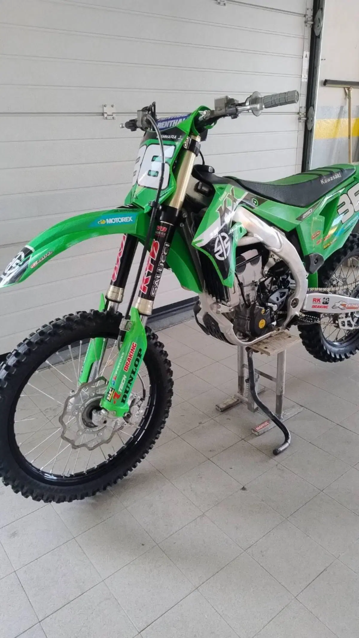 Kawasaki KX250F (2023) (4)