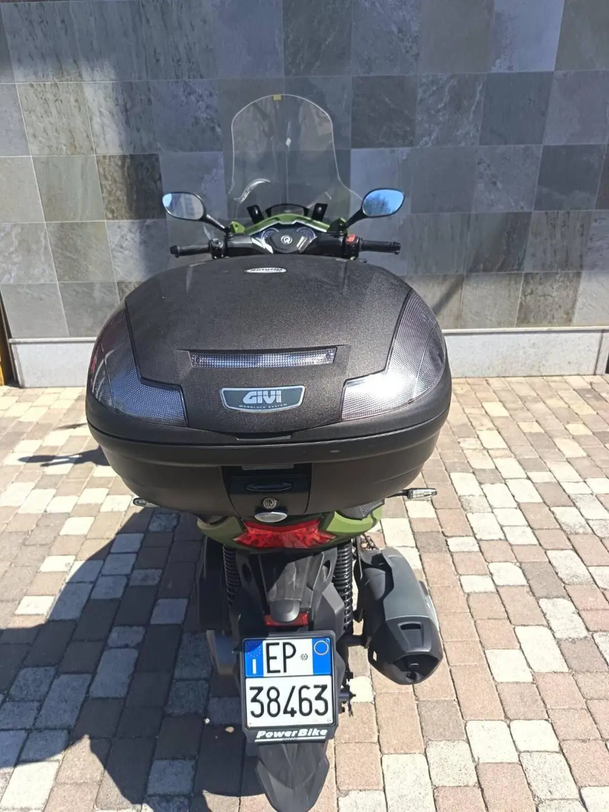 Quadro QV3 350 (2018 - 19) (4)