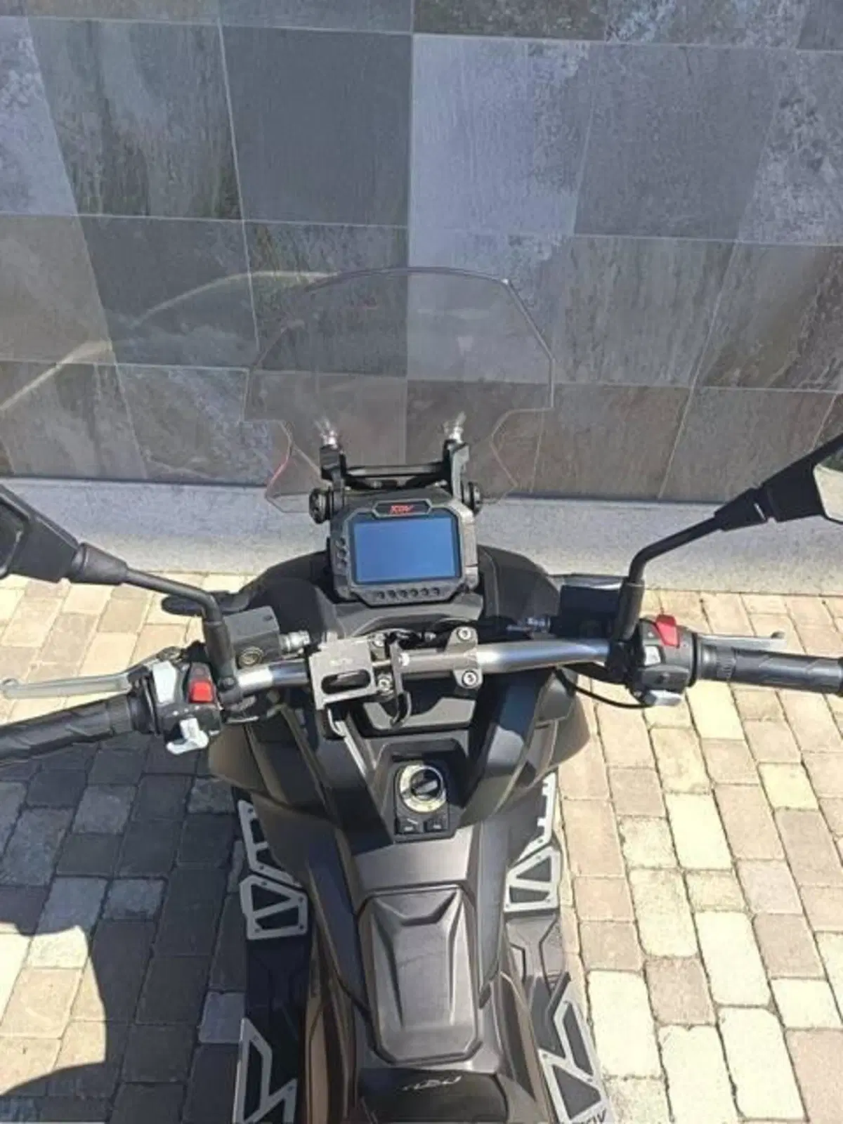 Kl Brera X 300 (2022 - 24) (2)
