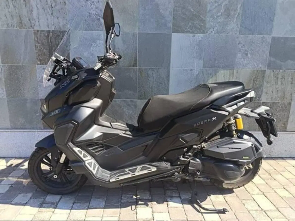 Kl Brera X 300 (2022 - 24)