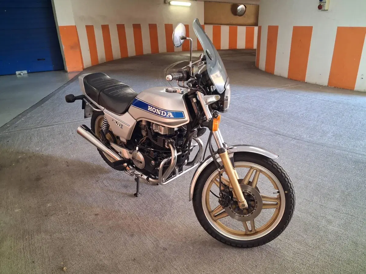 Honda CB 400 N