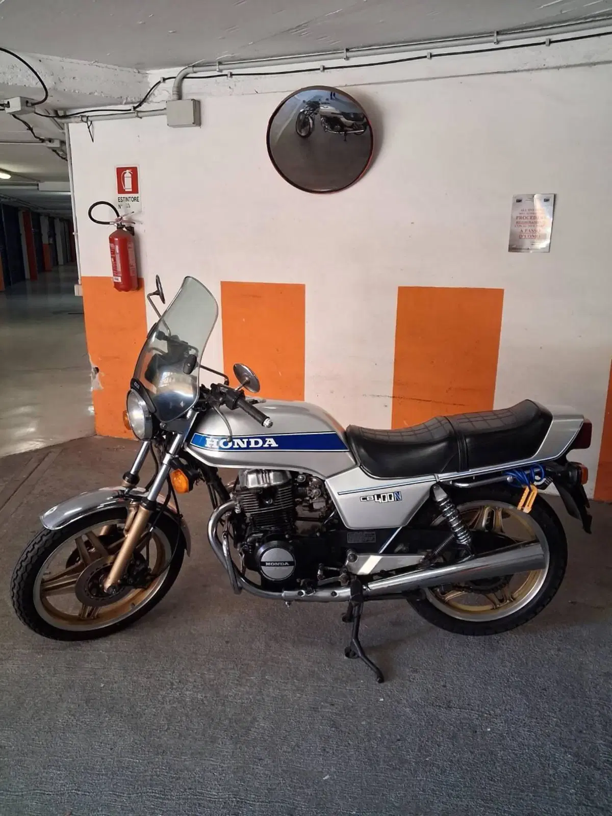 Honda CB 400 N (3)