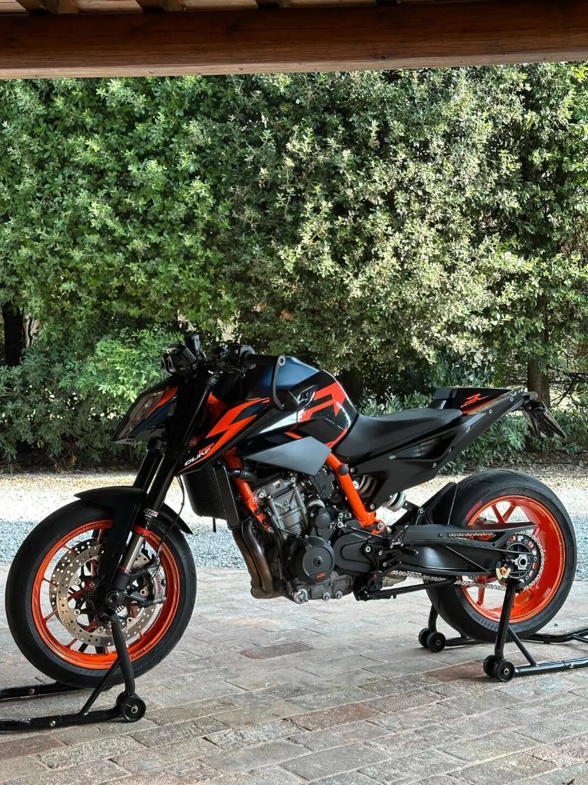 KTM 890 Duke R (2022 - 23)