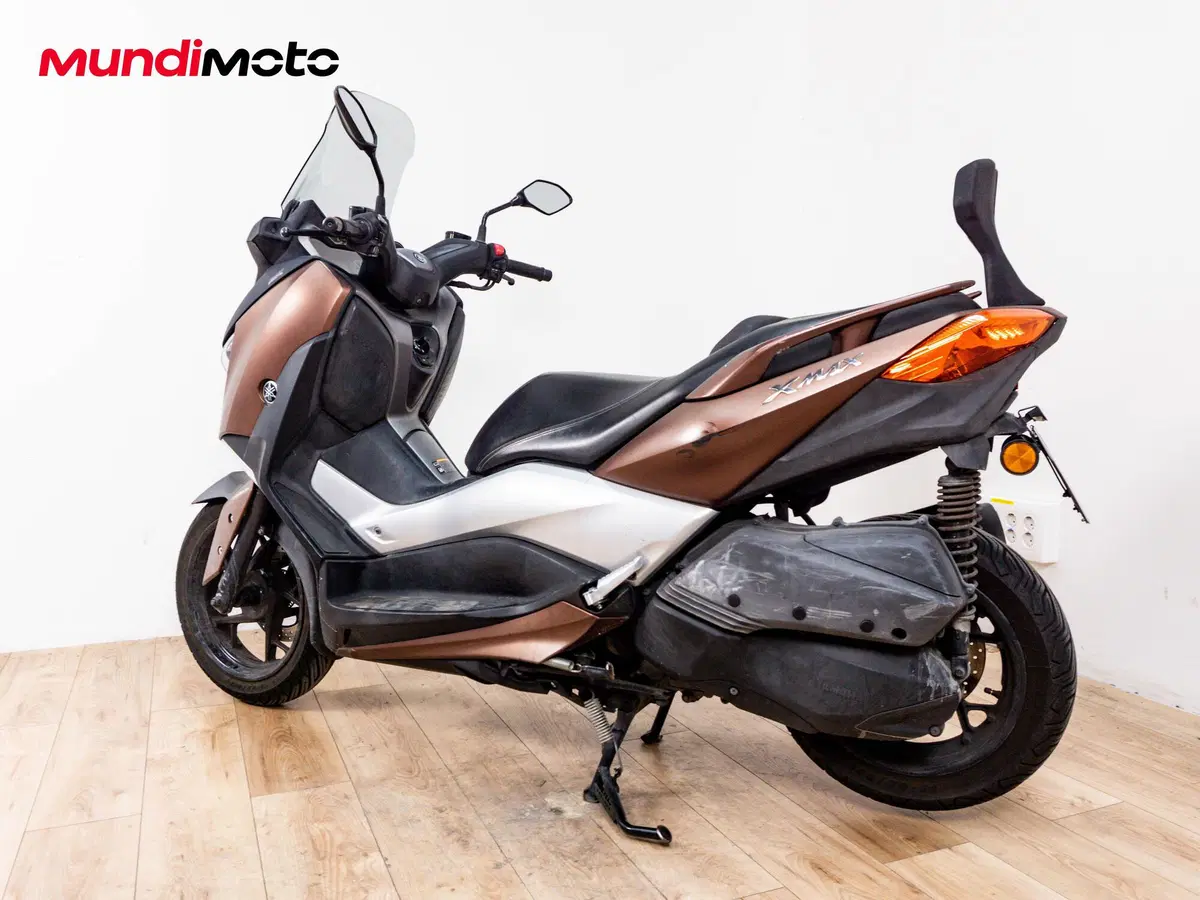 Yamaha X-Max 300 ABS (2017 - 20) (7)