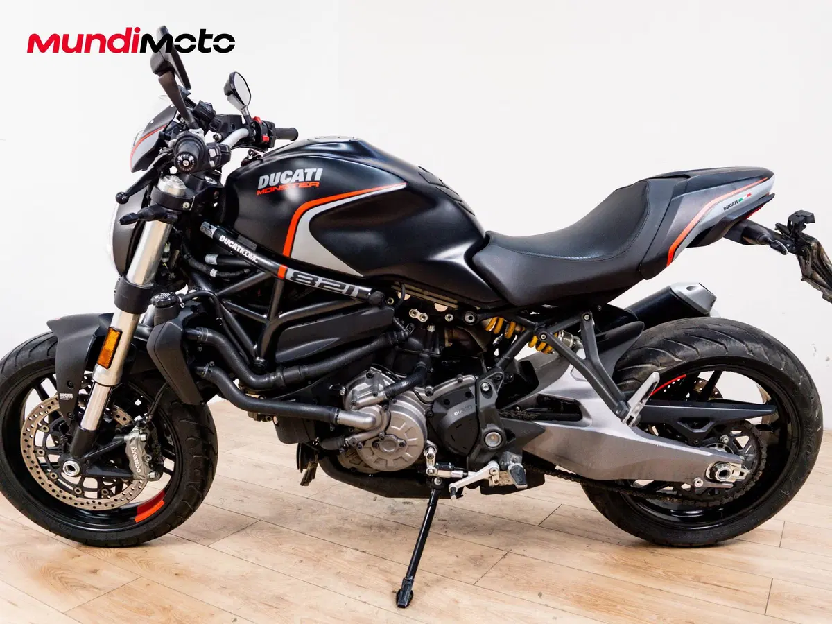 Ducati Monster 821 (2018 - 20) (6)