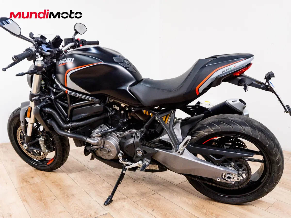 Ducati Monster 821 (2018 - 20) (3)