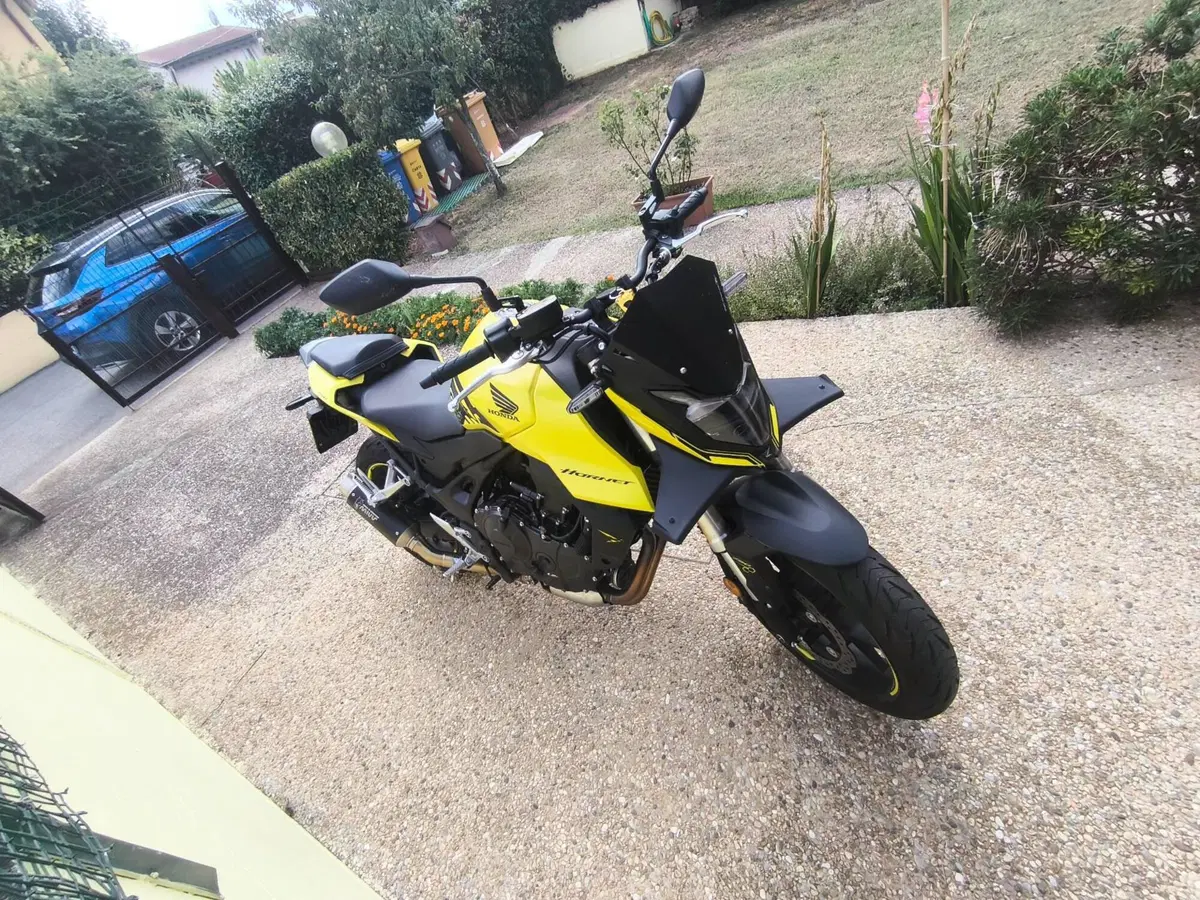 Honda CB 750 Hornet (2023 - 24) (2)