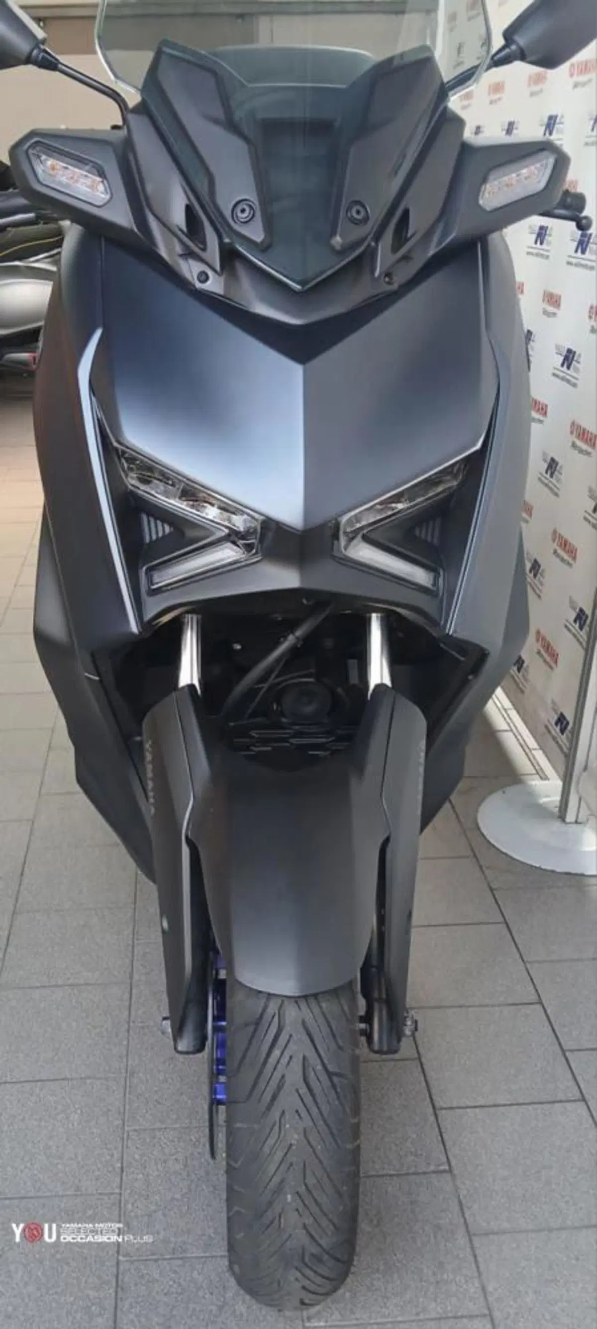 Yamaha X-Max 300 (2021 - 24) (4)