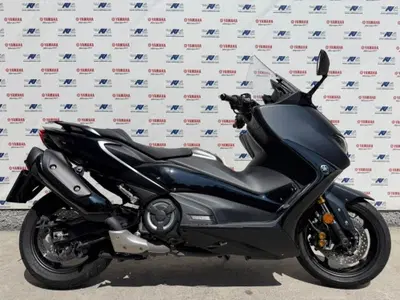 Yamaha T-Max 560 Tech Max (2020) usata