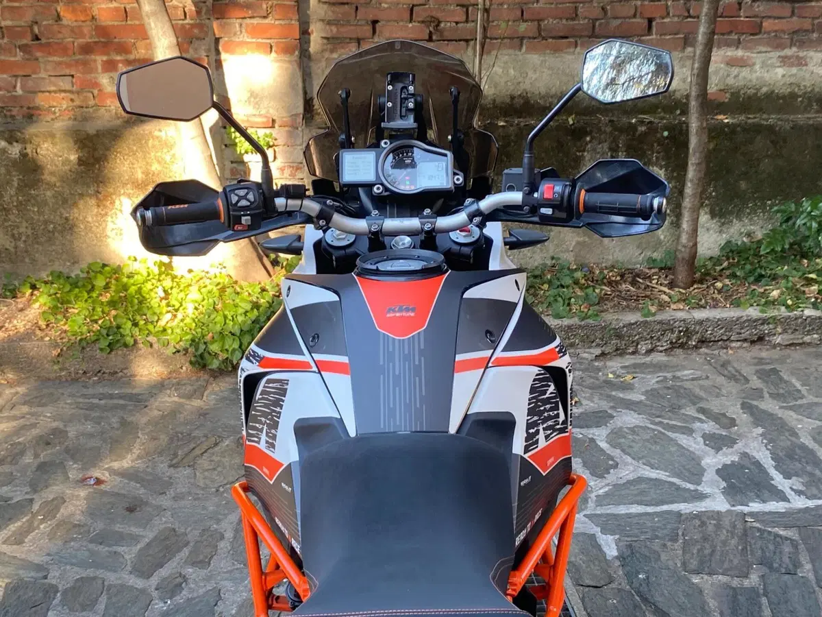 KTM 1090 Adventure R (2017 - 19) (12)