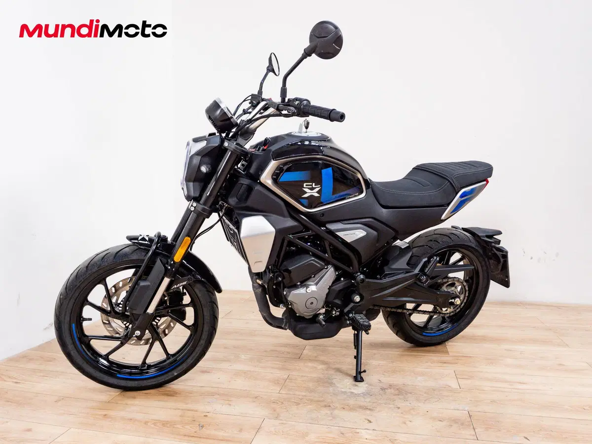 CFMOTO 300CL-X Heritage (2023 - 26) (8)