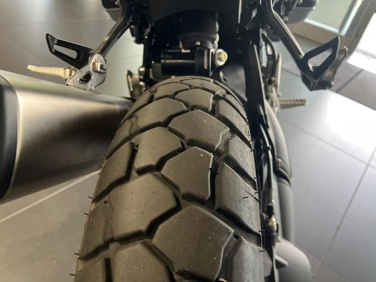 Bmw R 12 G/S (2026 - 27) (12)