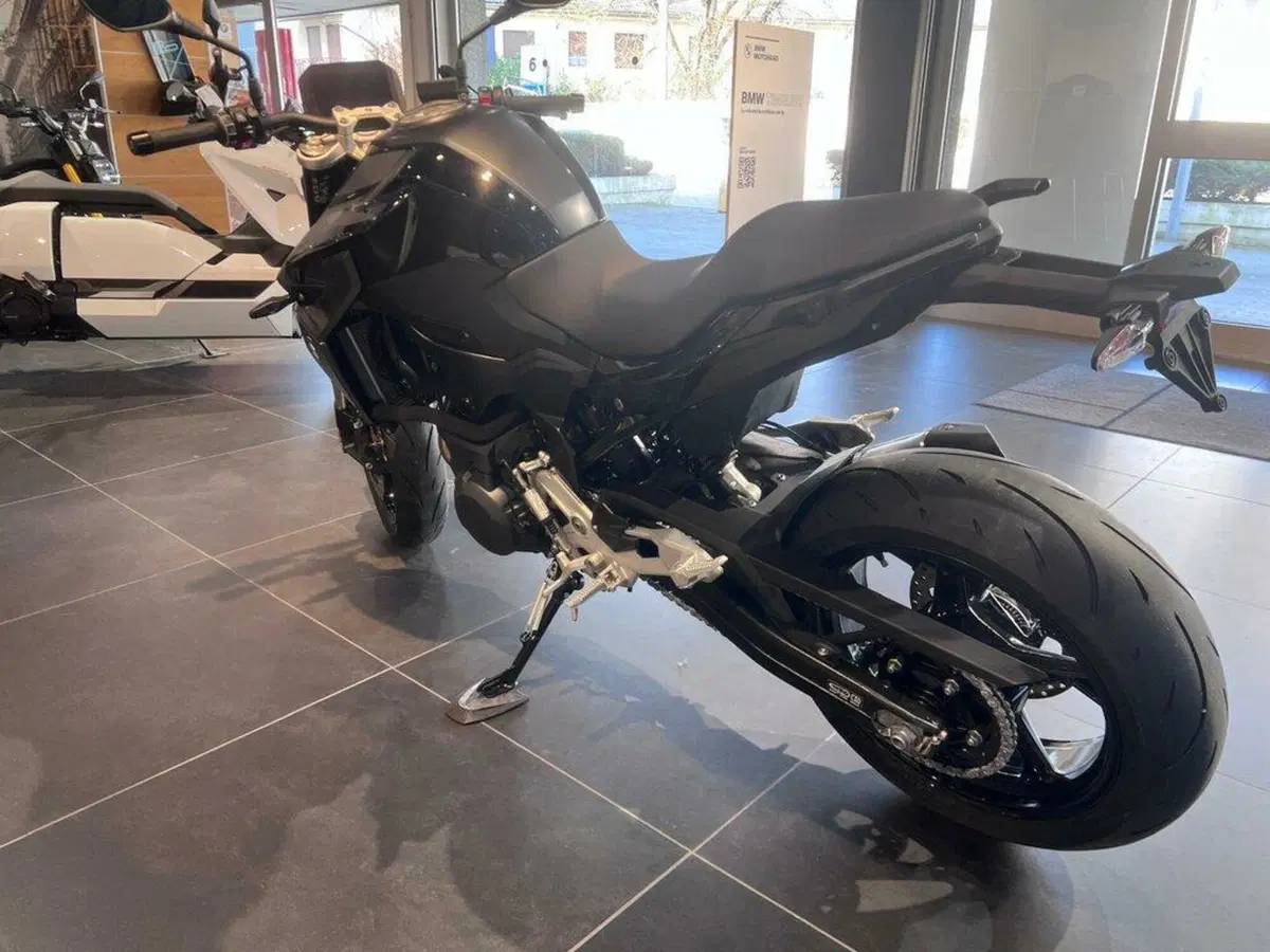 Bmw F 900 R (2025 - 27) (6)