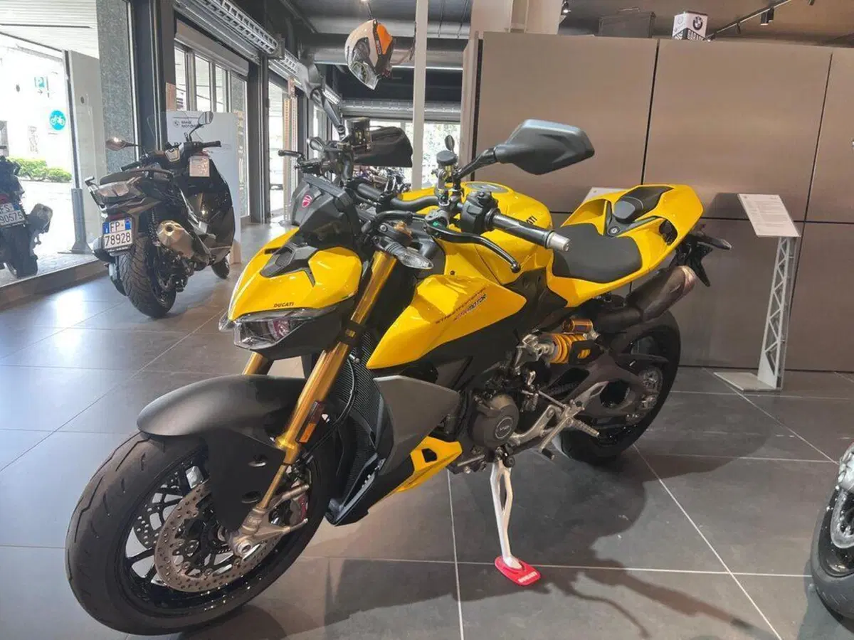 Ducati Streetfighter V2 S (2025 - 26) (4)