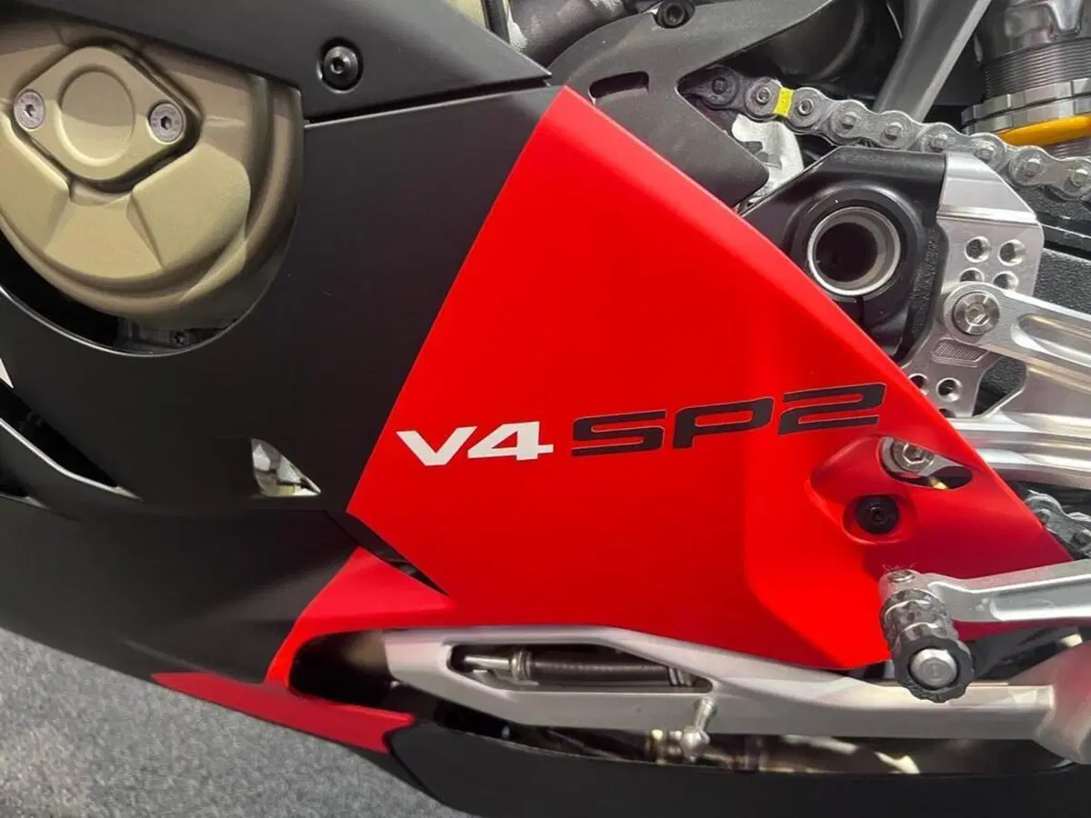 Ducati Panigale V4 1100 SP2 (2022 - 23) (9)