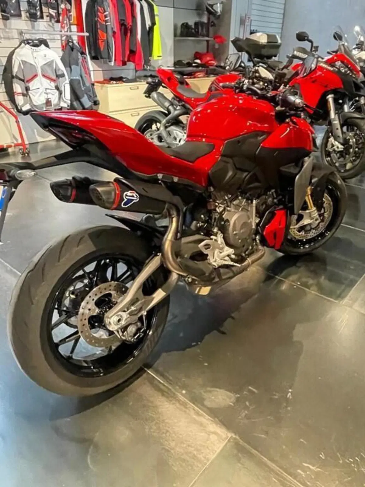 Ducati Streetfighter V2 S (2025 - 26) (10)