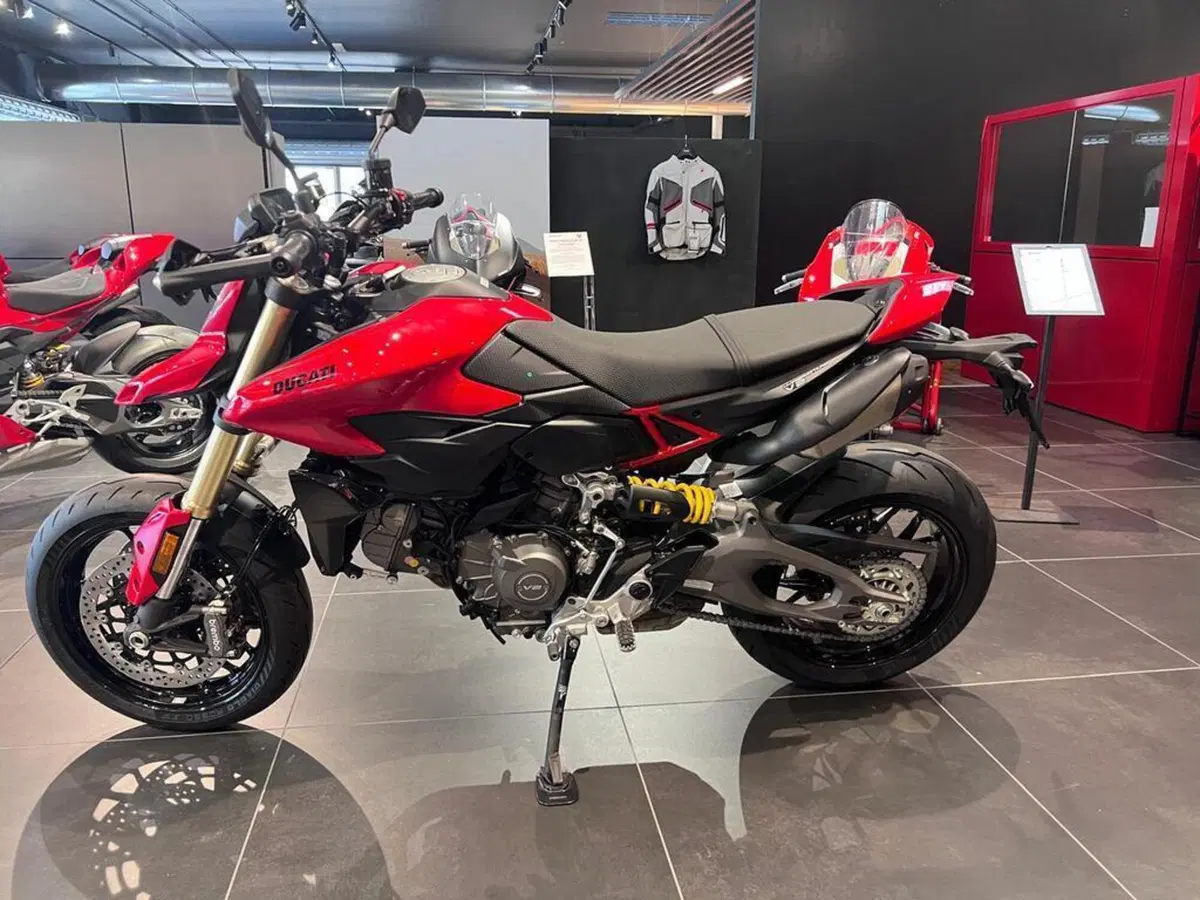 Ducati Hypermotard V2 (2026) (5)