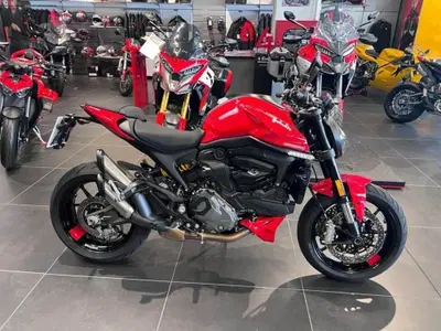 Ducati Monster 937 (2021 - 25) usata