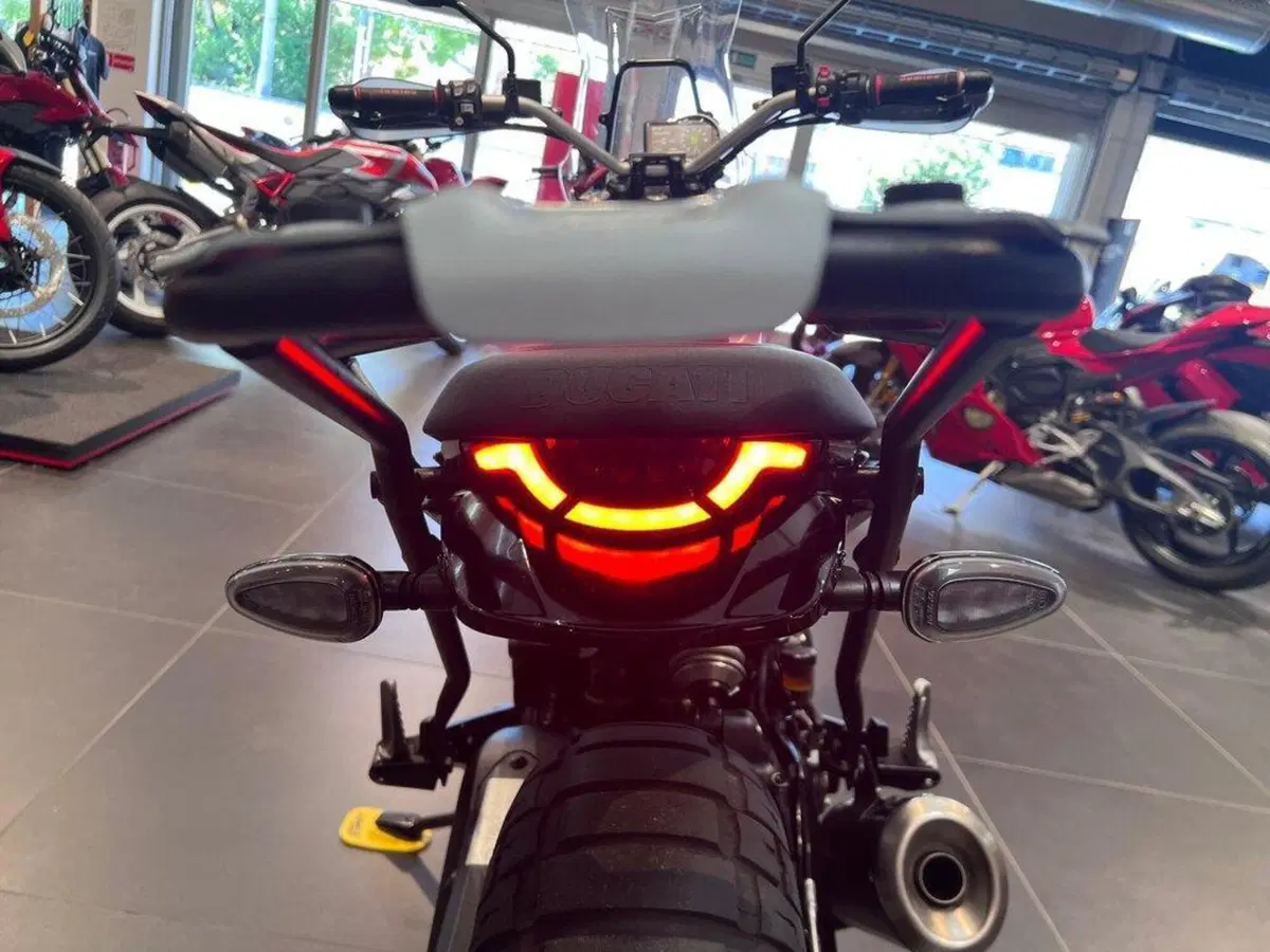 Ducati Scrambler 800 Icon (2023 - 24) (10)