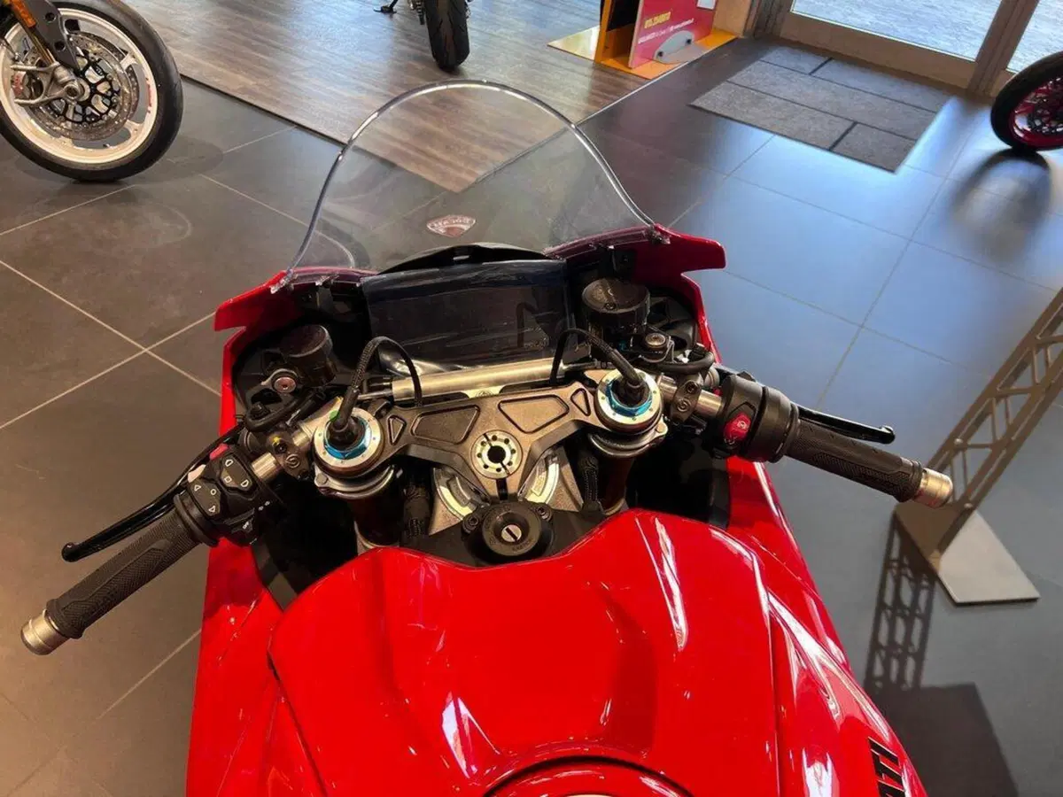 Ducati Panigale V4 S (2025 - 26) (8)