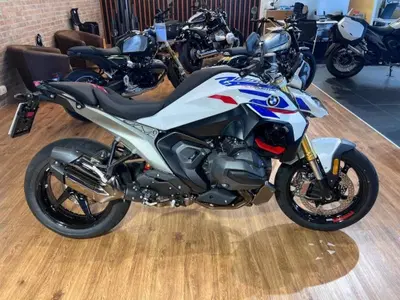 Bmw R 1300 R (2026 - 27) usata