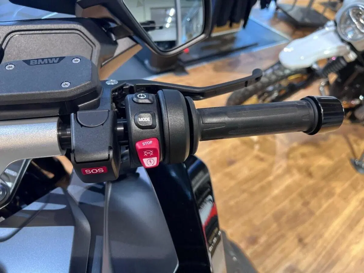 Bmw R 1300 RT (2026) (12)