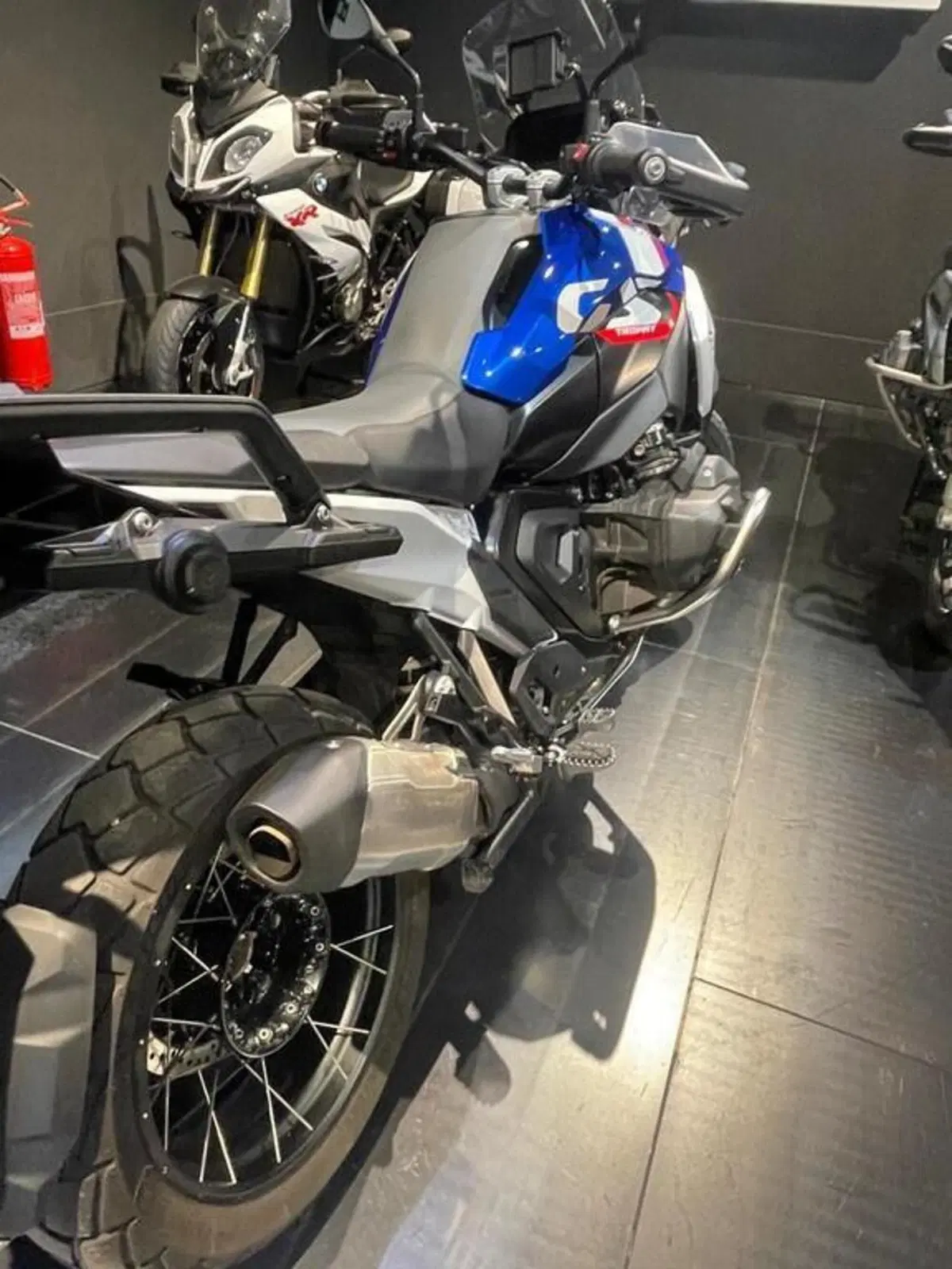 Bmw R 1300 GS (2023 - 26) (2)
