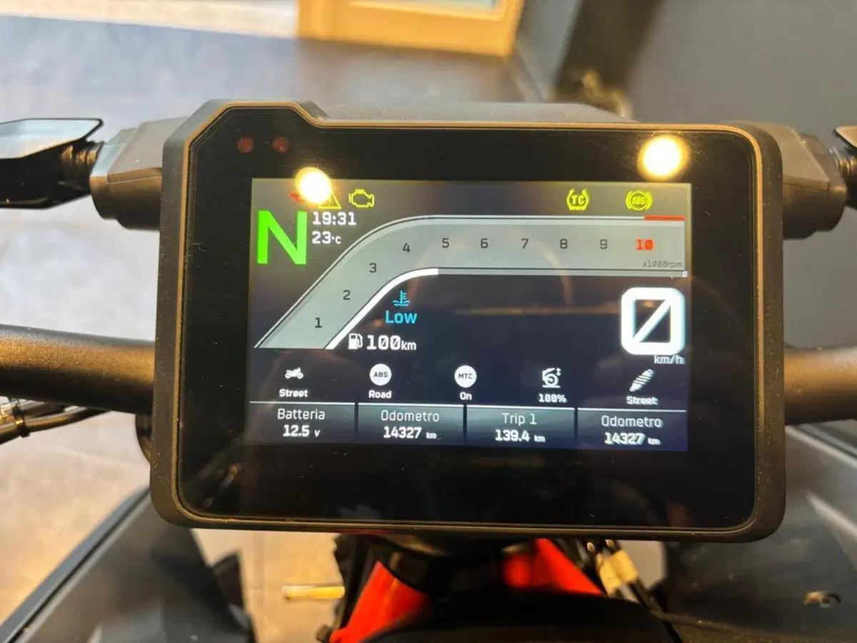 KTM 1390 Super Duke R EVO (2024 - 26) (6)