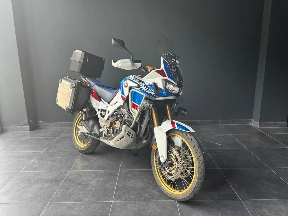 Honda Africa Twin CRF 1000L Adventure Sports DCT (2018 - 19) (2)