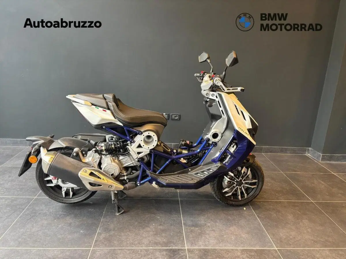 Italjet Moto Dragster 200 (2022 - 24)