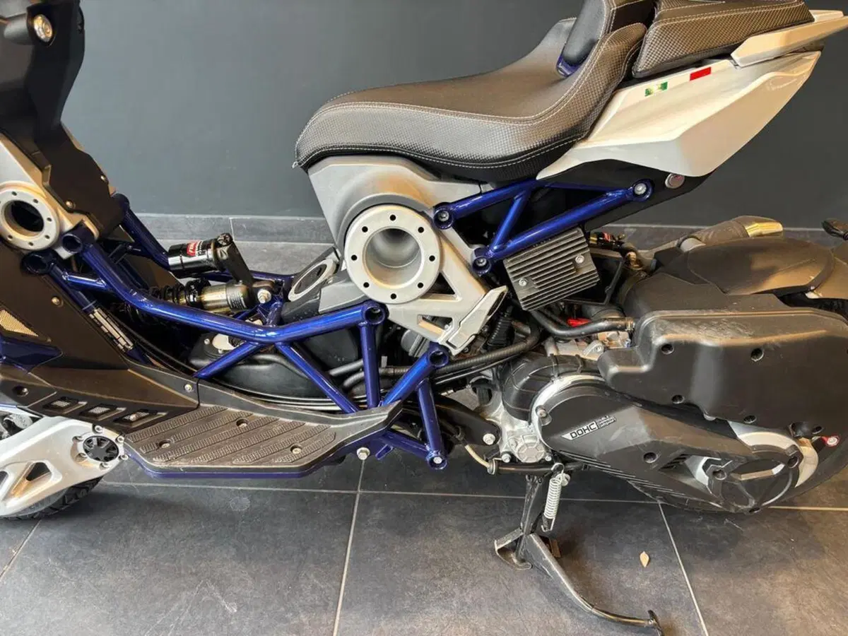 Italjet Moto Dragster 200 (2022 - 24) (8)