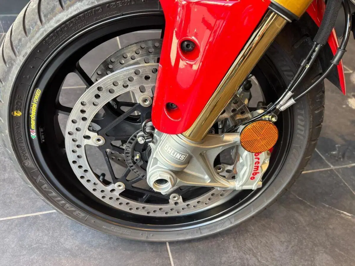 Ducati Multistrada V4 Pikes Peak (2021 - 24) (14)