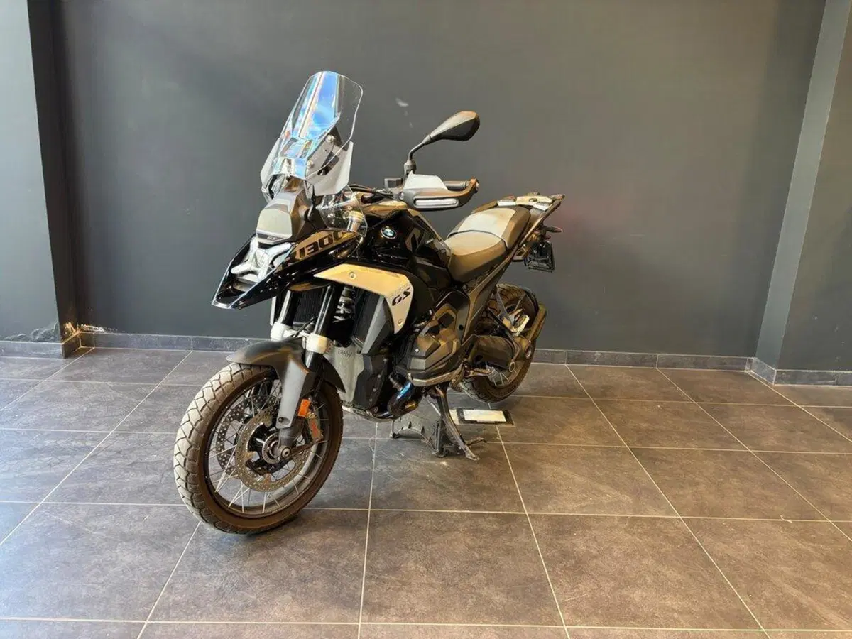 Bmw R 1300 GS Triple Black (2023 - 26) (3)