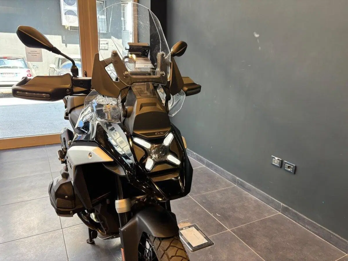 Bmw R 1300 GS Triple Black (2023 - 26) (5)