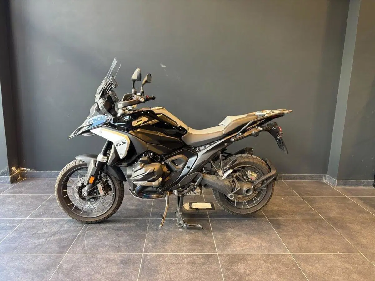 Bmw R 1300 GS Triple Black (2023 - 26) (4)