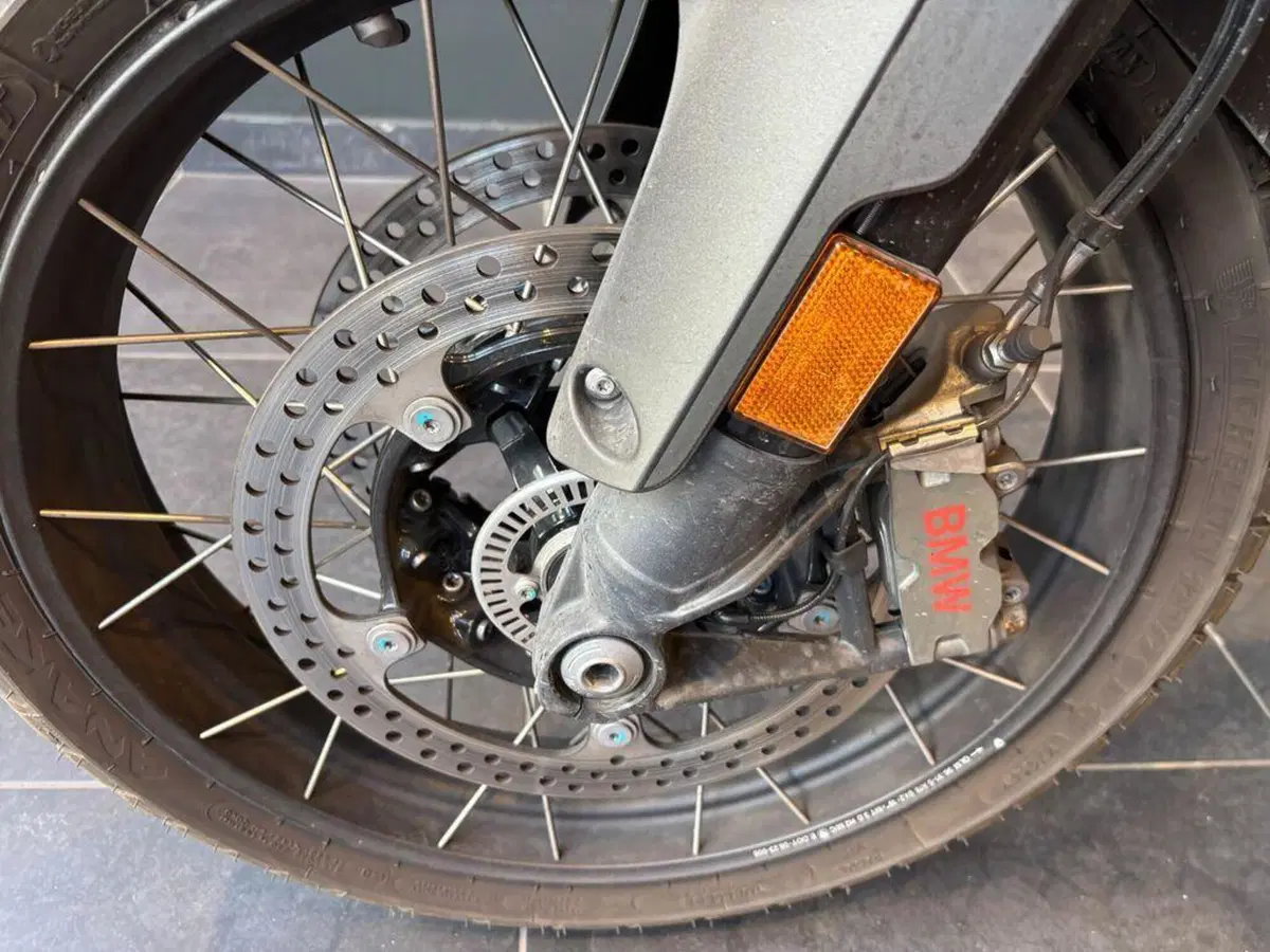 Bmw R 1300 GS Triple Black (2023 - 26) (12)