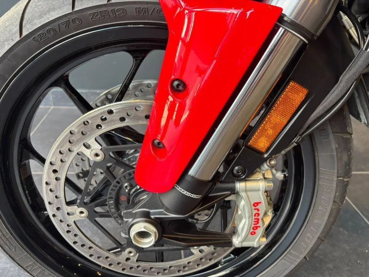 Ducati Multistrada V4 S (2021 - 24) (14)