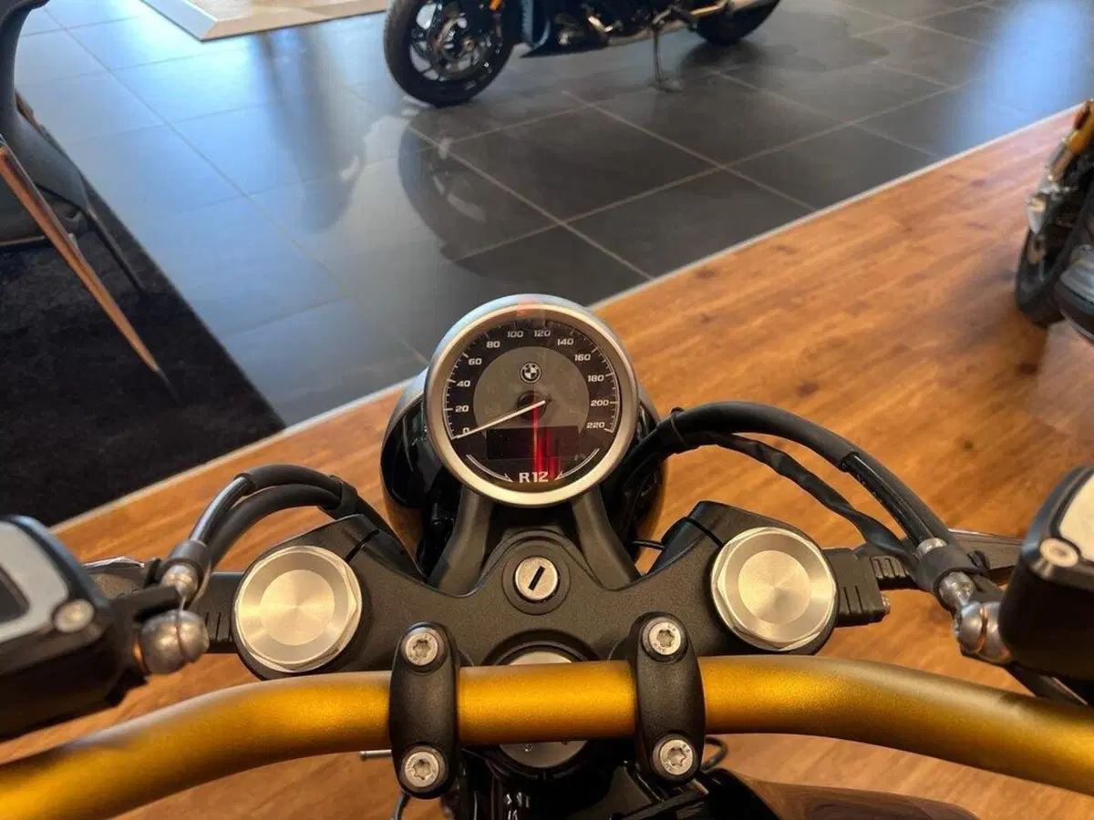 Bmw R 12 (2024 - 26) (8)