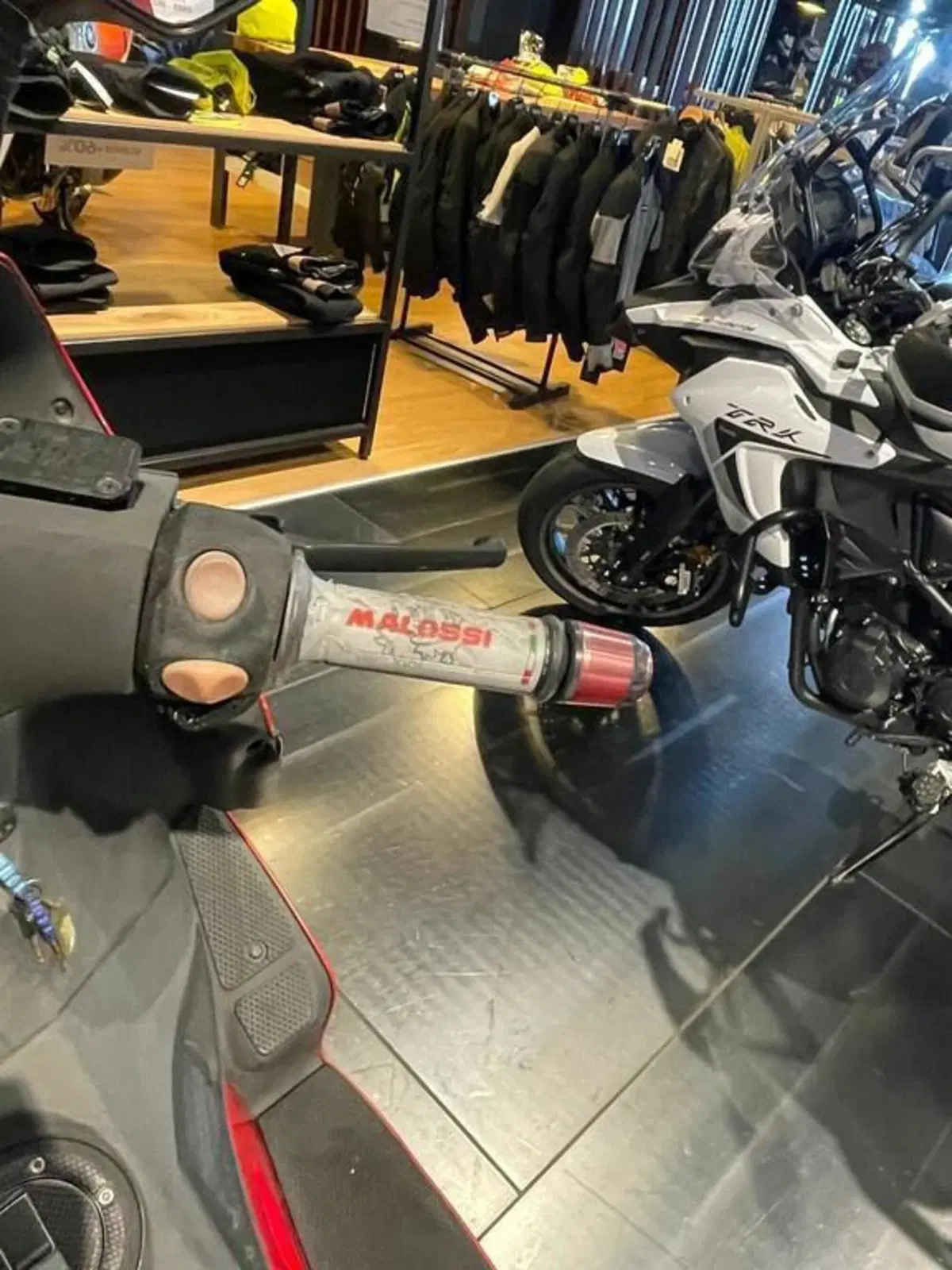 Gilera Nexus 500 (2003 - 05) (6)