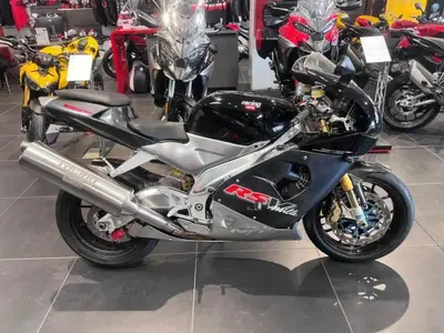 Aprilia RSV 1000 (1998 - 99) usata