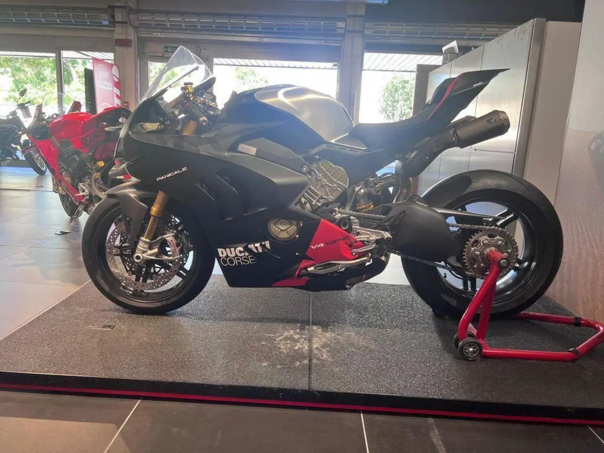Ducati Panigale V4 1100 SP2 (2022 - 23) (5)